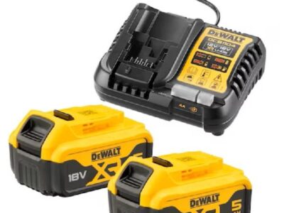 DCB1104P2 2BATERIAS 18VLI-ION 5AH+CAR
