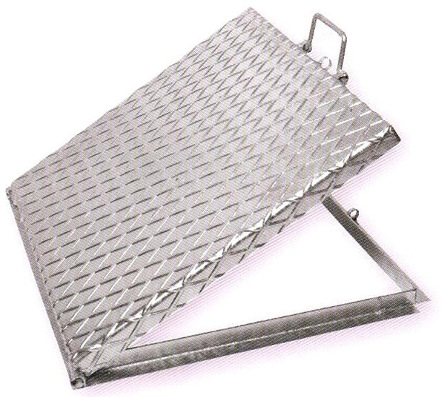 TAMPA ALCAPAO/POCO    700x700MM GALV.