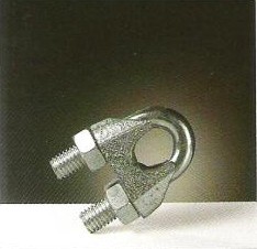 A00326 CERRA CABOS GALVANIZADO 26MM