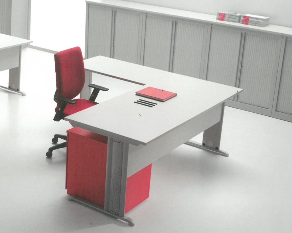 SECRETARIA C/PN.140×80 OFISC00004MC2500$