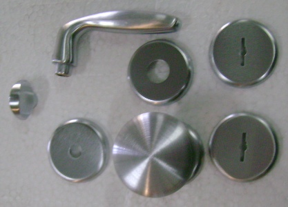 CONJUNTO PUXADOR LATAO/CROM.ACET.P/ALIAS